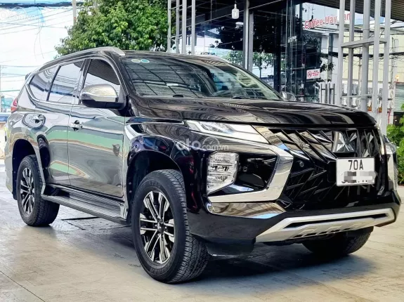 Mitsubishi Pajero Sport D 4x2 AT 2021 - Bản dầu 1 cầu số tự động, odo 56.000km, hỗ trợ góp