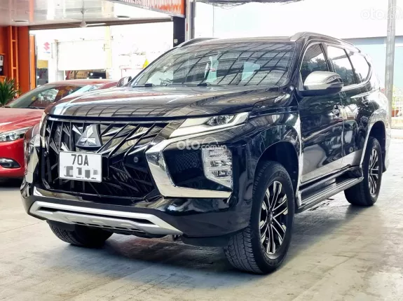 Mitsubishi Pajero Sport D 4x2 AT 2021 - Bản dầu 1 cầu số tự động, odo 56.000km, hỗ trợ góp