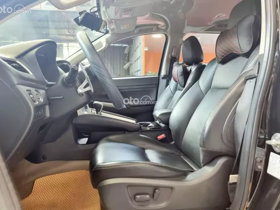 Mitsubishi Pajero Sport D 4x2 AT 2021 - Bản dầu 1 cầu số tự động, odo 56.000km, hỗ trợ góp