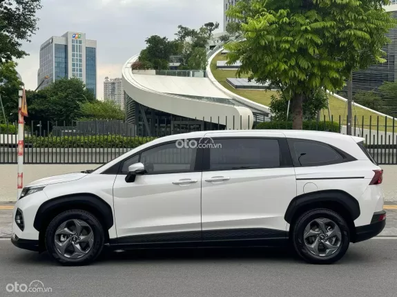 Hyundai Custin 1.5T-GDi Tiêu chuẩn 2023 - Giá Còn Cực Tốt