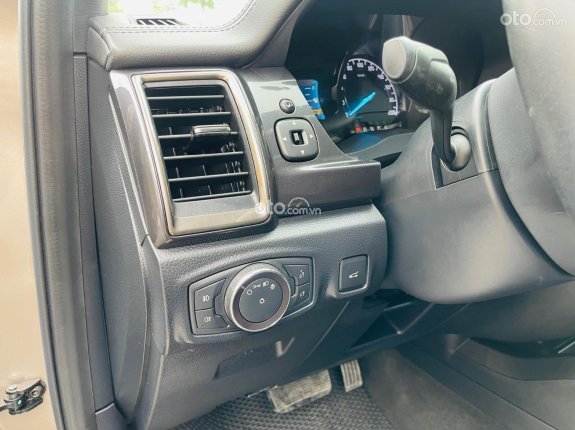 Ford Everest Titanium 2.0 AT 4x2 2019 - 1 chủ 7v full lịch sử hãng, hơn 800 chút