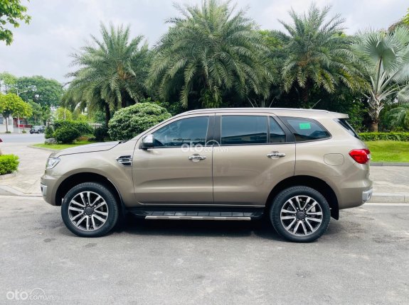 Ford Everest Titanium 2.0 AT 4x2 2019 - 1 chủ 7v full lịch sử hãng, hơn 800 chút