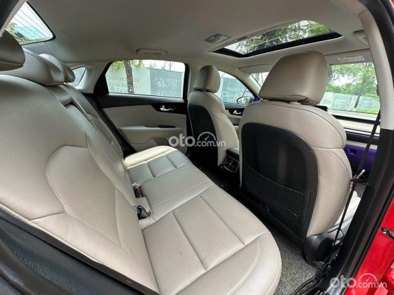 Kia Cerato 1.6 AT Luxury 2021 - Cerato 1.6 Luxury 2021