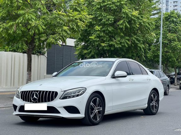 Mercedes-Benz C180 AMG 2020 - Cực mới
