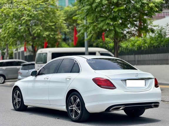 Mercedes-Benz C180 AMG 2020 - Cực mới