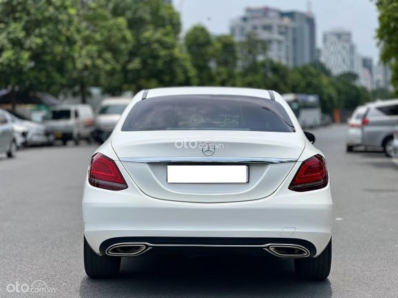Mercedes-Benz C180 AMG 2020 - Cực mới