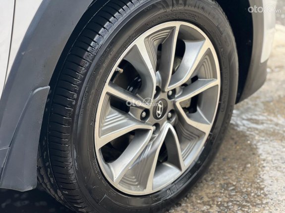 Hyundai Tucson 2.0 Đặc biệt 2017 - Cực mới