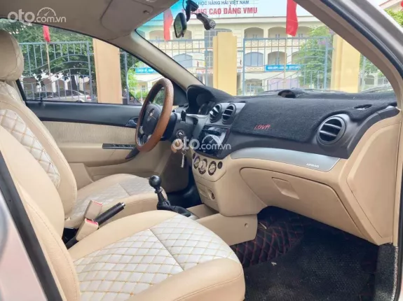 Chevrolet Aveo LT 1.4 MT 2017 - 186 triệu