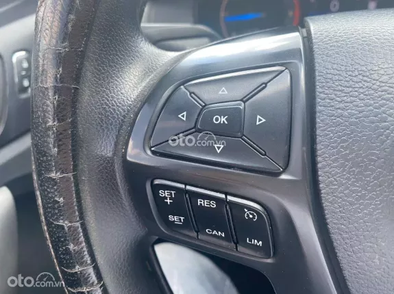 Ford Ranger XLS 2.0L 4x2 MT 2019 - 460 triệu