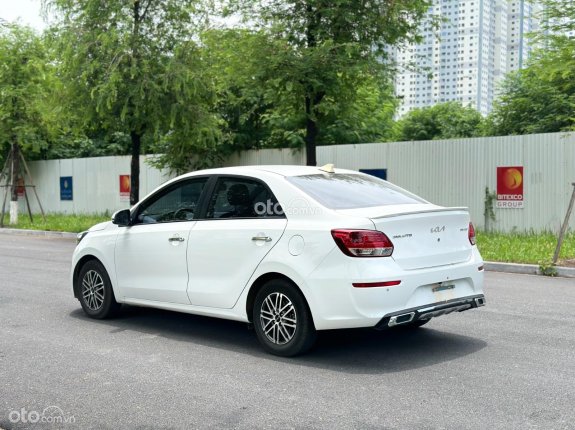 Kia Soluto AT Deluxe 2022 - Kia Soluto 2022