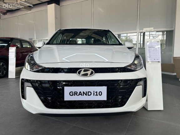 Hyundai Grand i10 Sedan 1.2 AT 2024 - HYUNDAI I10 NHỎ GỌN GIÁ TỐT🚗🚗