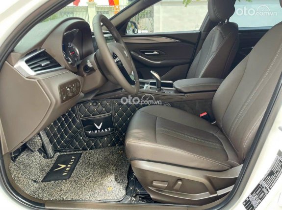 VinFast LUX A2.0 Tiêu chuẩn 2022 - VinFast LUX A 2.0 base