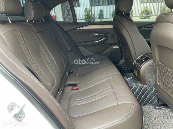 VinFast LUX A2.0 Tiêu chuẩn 2022 - VinFast LUX A 2.0 base