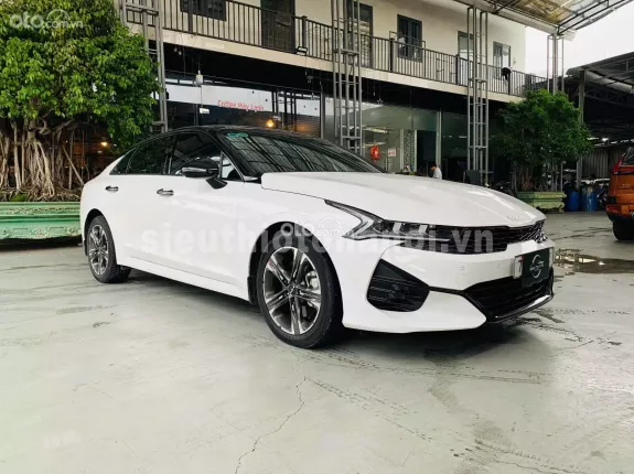 Kia K5 2.5 GT-Line 2024 - Xe màu trắng, cực mới, odo lướt chỉ 8.000km, hộp số 8 cấp xịn xò