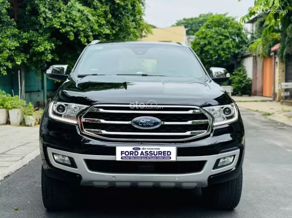 Ford Everest Titanium 2.0L AT 4WD 2019 - 👑 Ford Everest Titanium 2.0L AT 4x4 2019👑