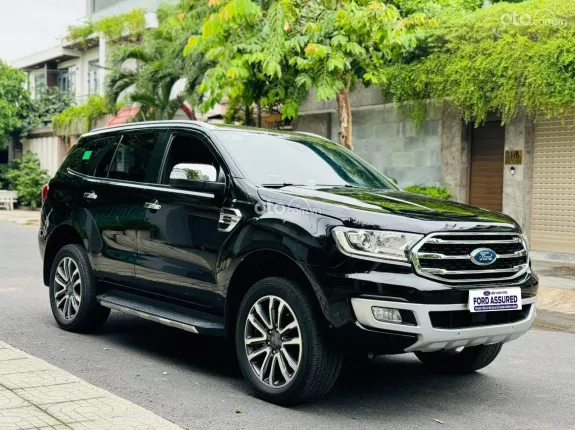 Ford Everest Titanium 2.0L AT 4WD 2019 - 👑 Ford Everest Titanium 2.0L AT 4x4 2019👑