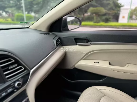 Hyundai Elantra 2019 - Xe đẹp, 1 chủ từ mới, full lịch sử hãng, giá tốt