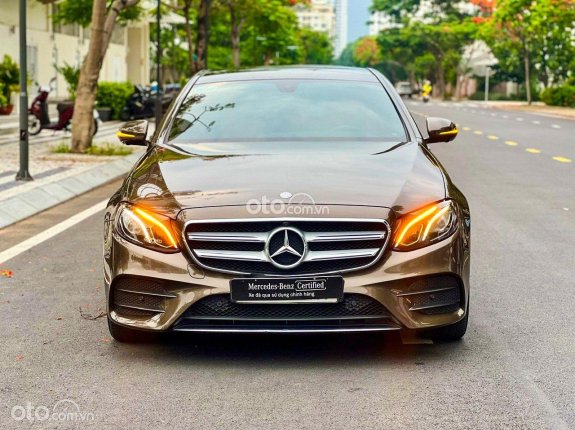 Mercedes-Benz E300 AMG 2017 - Hỗ trợ trả góp 70%