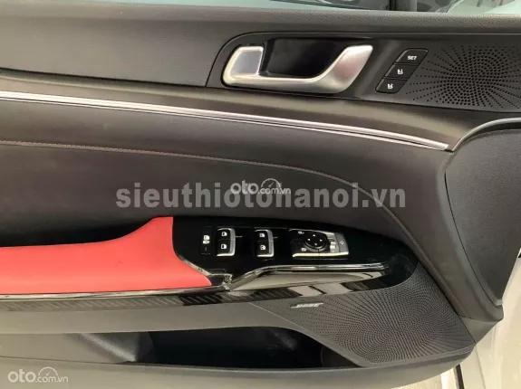 Kia K5 2.5 GT-Line 2024 - Xe màu trắng, cực mới, odo lướt chỉ 8.000km, hộp số 8 cấp xịn xò