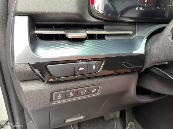 Kia Carnival 3.5G Signature 2022 - Kia Carnival Signature 3.5 Full xăng 2022
