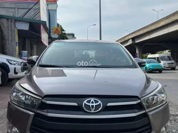 Toyota Innova 2.0E 2018 - Nhiều Option - Giá có thương lượng