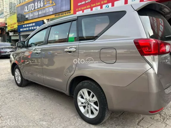 Toyota Innova 2.0E 2018 - Nhiều Option - Giá có thương lượng