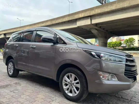 Toyota Innova 2.0E 2018 - Nhiều Option - Giá có thương lượng