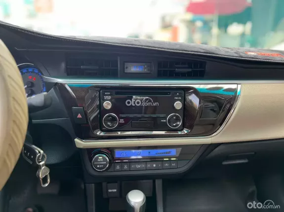 Toyota Corolla Altis 2017 - Máy xăng số tự động bản G đi 94 ngàn kilomet