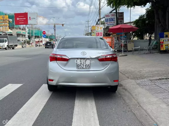 Toyota Corolla Altis 2017 - Máy xăng số tự động bản G đi 94 ngàn kilomet