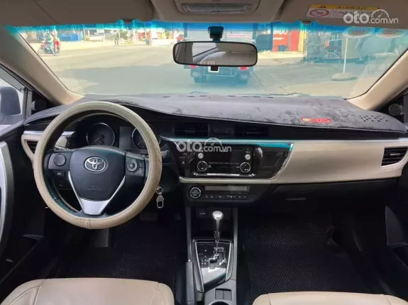 Toyota Corolla Altis 2017 - Máy xăng số tự động bản G đi 94 ngàn kilomet