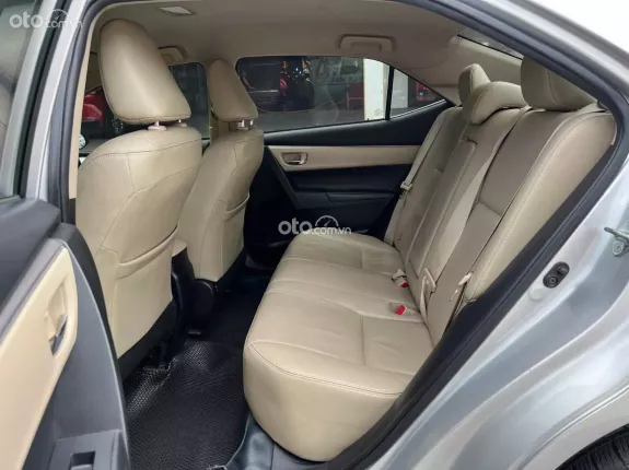 Toyota Corolla Altis 2017 - Máy xăng số tự động bản G đi 94 ngàn kilomet