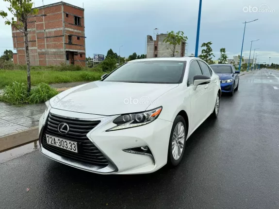 Lexus ES 250 2015 - Lexus ES 250 2015 màu trắng