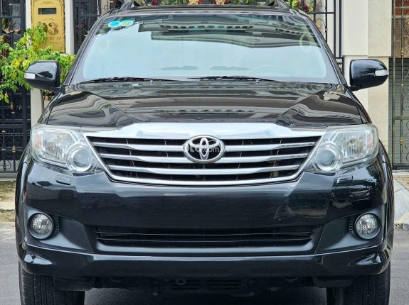 Toyota Fortuner 2.7 V 4X4 AT 2012 - Cá nhân biển Sài Gòn