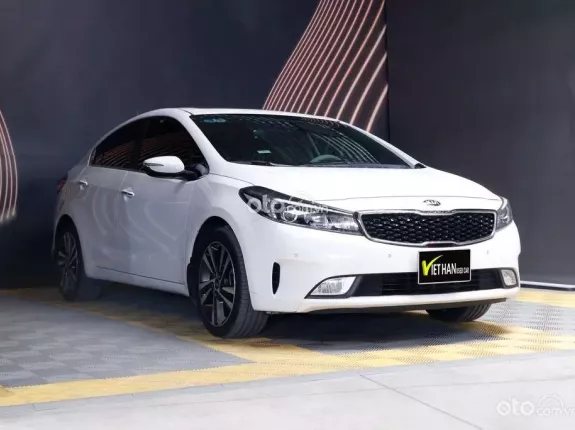 Kia Cerato 2.0 AT Premium 2018 - Kia Cerato 2.0 AT Trắng 2018