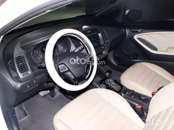 Kia Cerato 2.0 AT Premium 2018 - Kia Cerato 2.0 AT Trắng 2018