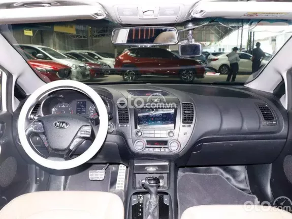 Kia Cerato 2.0 AT Premium 2018 - Kia Cerato 2.0 AT Trắng 2018