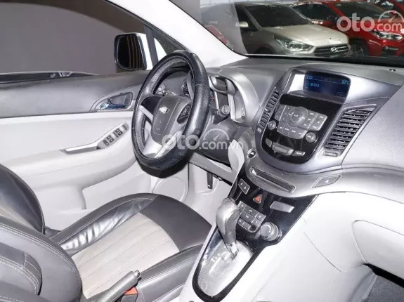 Chevrolet Orlando LTZ 2017 - Chevrolet Orlando 1.8 AT, bản LTZ 2WD Trắng 2017