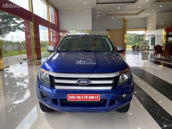 Ford Ranger XLS 2.2L 4x2 MT 2015 - Bán tải giá rẻ, máy số lành bền, tôn vỏ chắc nịch