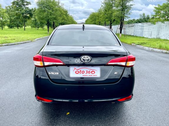 Toyota Vios 1.5E MT 2021 - Bán xe Toyota Vios E 2021 chạy hơn 5 vạn km, full lịch sử hãng