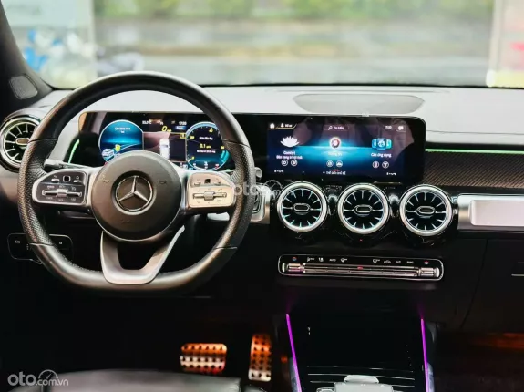 Mercedes-Benz GLB 200 AMG 2021 - Đăng ký 2022, Hỗ trợ bank 70% siêu lướt siêu đẹp