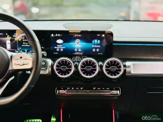 Mercedes-Benz GLB 200 AMG 2021 - Đăng ký 2022, Hỗ trợ bank 70% siêu lướt siêu đẹp