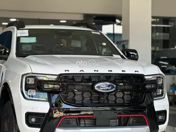 Ford Ranger Stormtrak 2024 - 🆘 Ford Ranger Stormtrak 2024, Màu Trắng Giao Ngay🆘