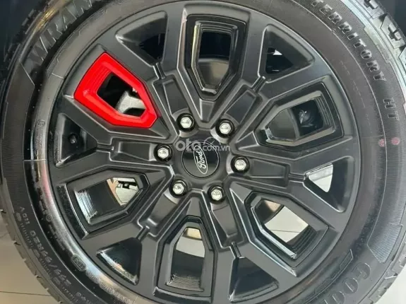 Ford Ranger Stormtrak 2024 - 🆘 Ford Ranger Stormtrak 2024, Màu Trắng Giao Ngay🆘