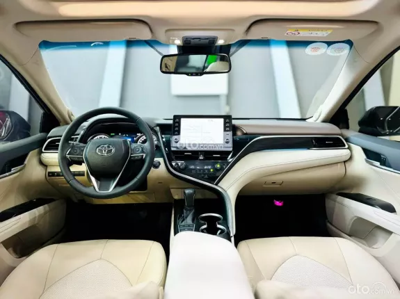 Toyota Camry 2.5Q 2023 - 1 chủ bảo dưỡng từ đầu - Còn bảo hành đến 2026