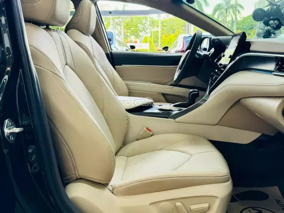 Toyota Camry 2.5Q 2023 - 1 chủ bảo dưỡng từ đầu - Còn bảo hành đến 2026