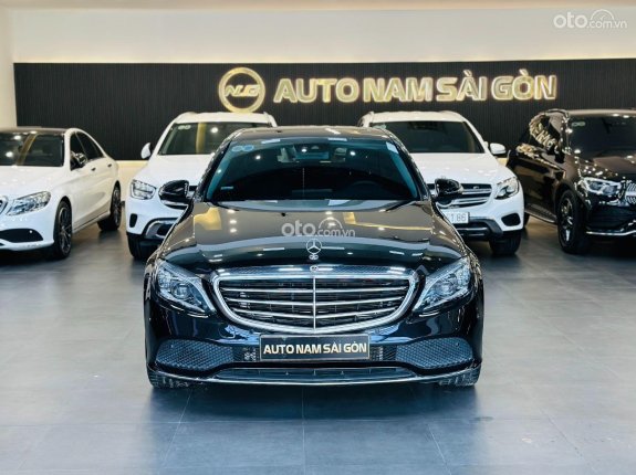 Mercedes-Benz C200 Exclusive 2020 - Bản FL có cửa sổ trời, zin nguyên keo chỉ