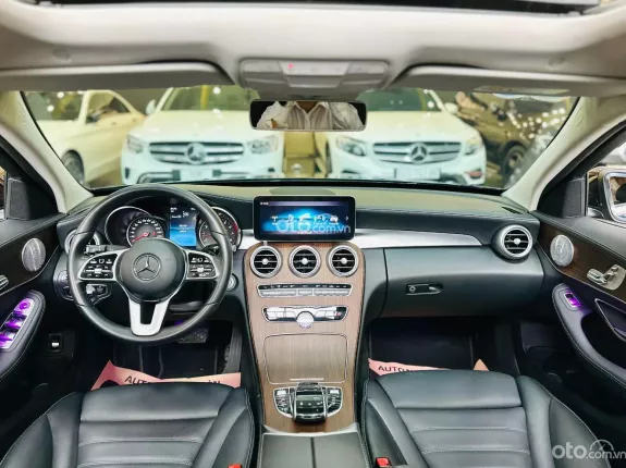 Mercedes-Benz C200 Exclusive 2020 - Bản FL có cửa sổ trời, zin nguyên keo chỉ