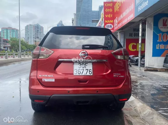 Nissan X trail 2.5 SV 4WD Premium 2018 - 1 chủ chạy từ đầu - Có Bank 70%