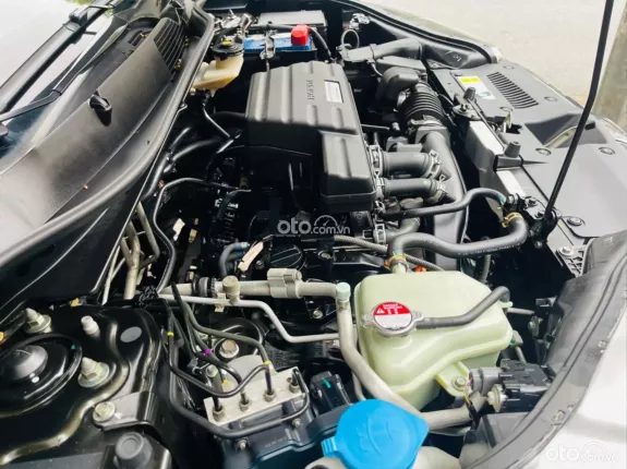Honda CR-V 1.5 G 2018 - 7chỗ nhập khẩu 7v zin