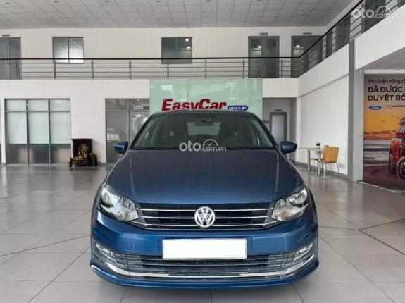 Volkswagen Polo 1.6 Sedan 2016 - Sang trọng và an toàn